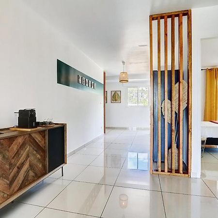 T2 - Iris, Classe 2 Etoiles - Balcon - Proche Centre De Сен-Дени Экстерьер фото